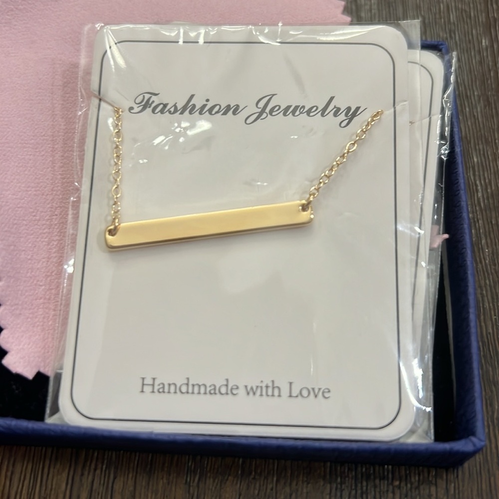 Turandoss N initial necklace w/ 2 layering necklaces w/ box - 14k gold plated - Picture 3 of 4